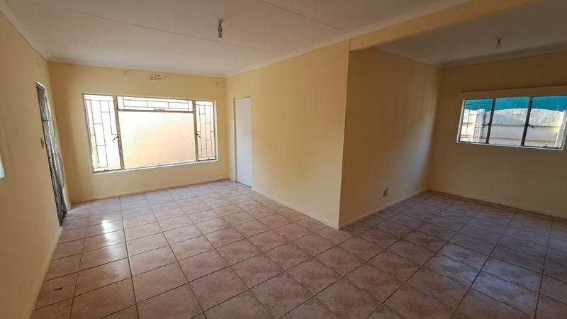 2 Bedroom Property for Sale in Beyers Park Gauteng