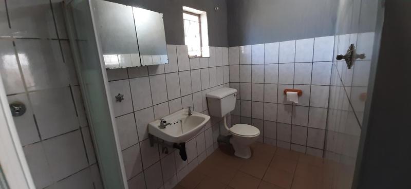 2 Bedroom Property for Sale in Beyers Park Gauteng