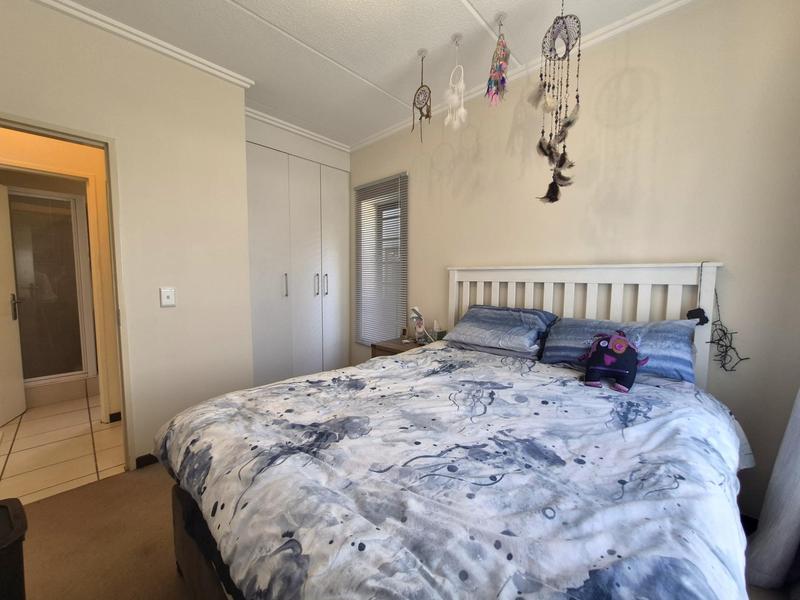 1 Bedroom Property for Sale in Paulshof Gauteng