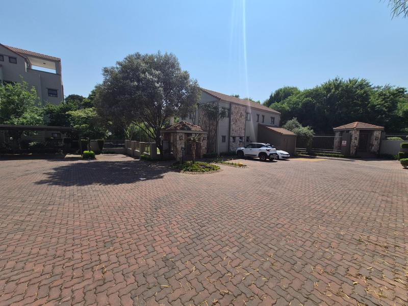 1 Bedroom Property for Sale in Paulshof Gauteng