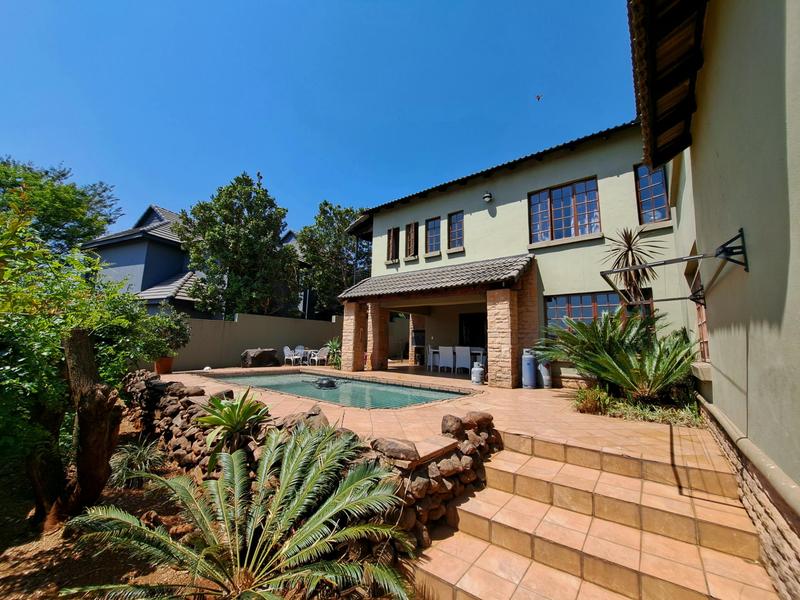 5 Bedroom Property for Sale in Boardwalk Meander Gauteng