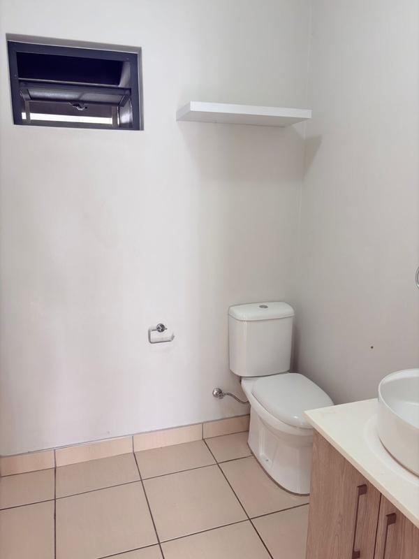 To Let 2 Bedroom Property for Rent in Halfway Gardens Gauteng