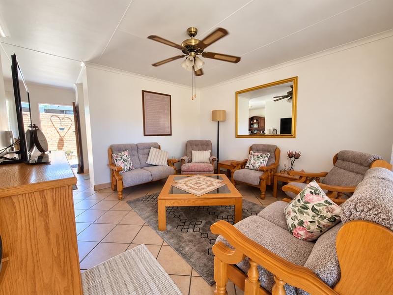 2 Bedroom Property for Sale in Magalieskruin Gauteng