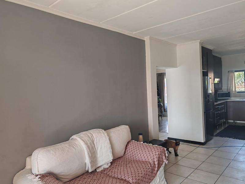 To Let 2 Bedroom Property for Rent in Solheim Gauteng