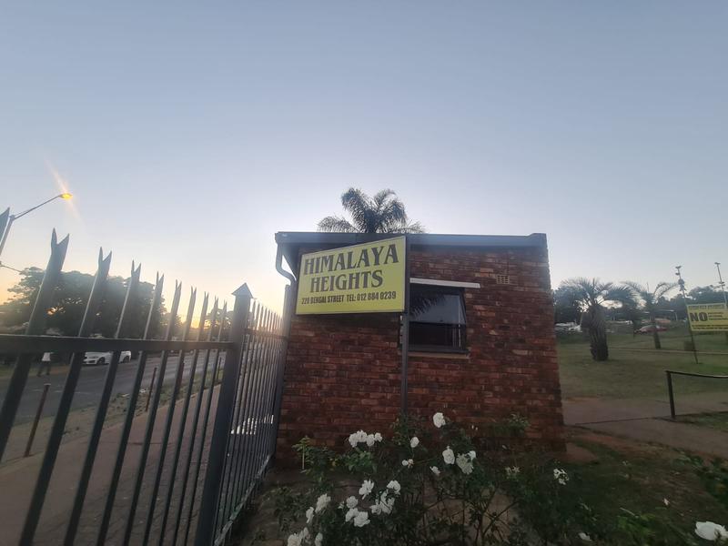To Let 2 Bedroom Property for Rent in Laudium Gauteng