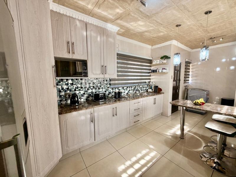 4 Bedroom Property for Sale in Vanderbijlpark CE 4 Gauteng