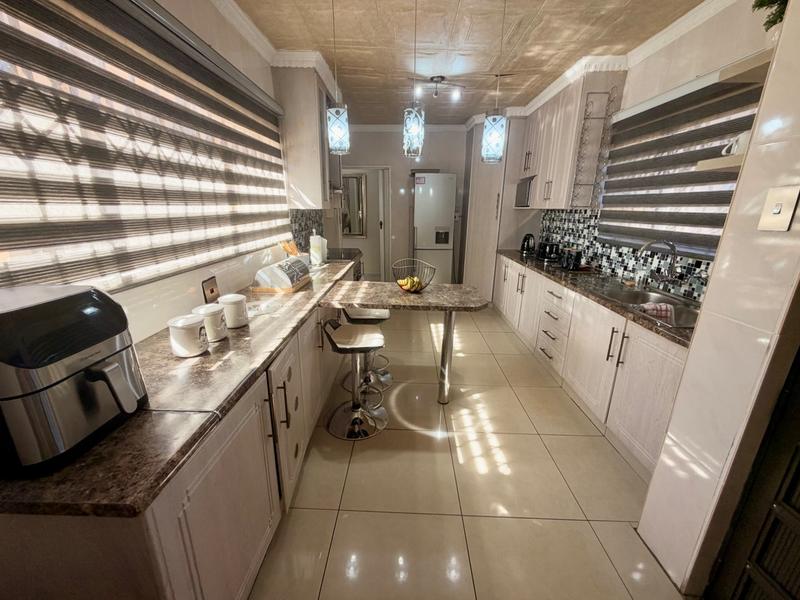 4 Bedroom Property for Sale in Vanderbijlpark CE 4 Gauteng