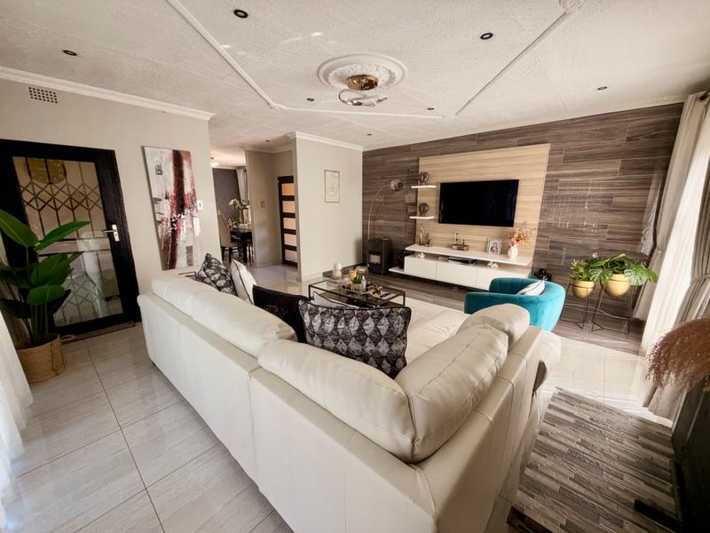 4 Bedroom Property for Sale in Vanderbijlpark CE 4 Gauteng