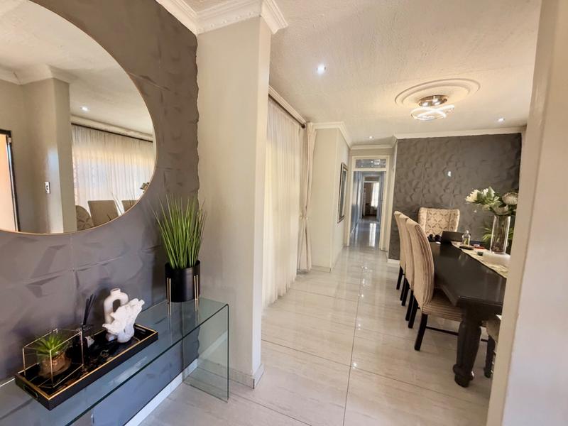 4 Bedroom Property for Sale in Vanderbijlpark CE 4 Gauteng