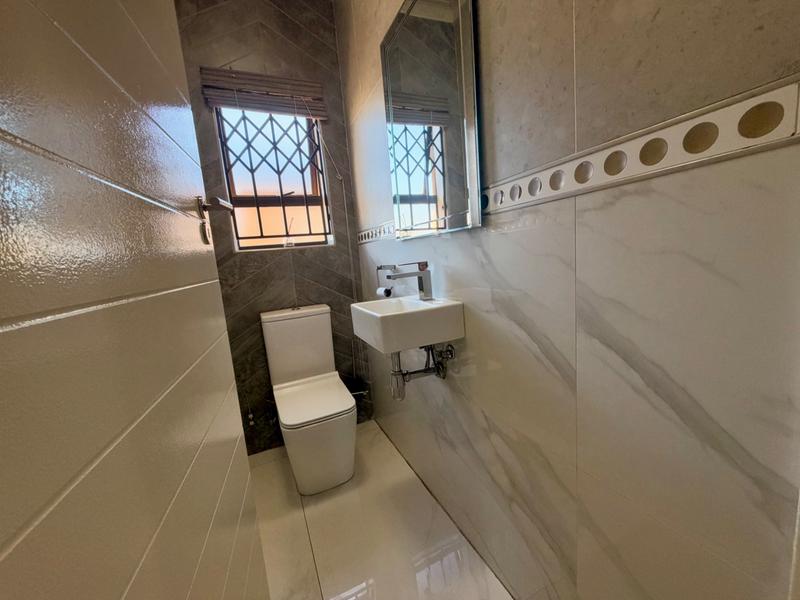 4 Bedroom Property for Sale in Vanderbijlpark CE 4 Gauteng