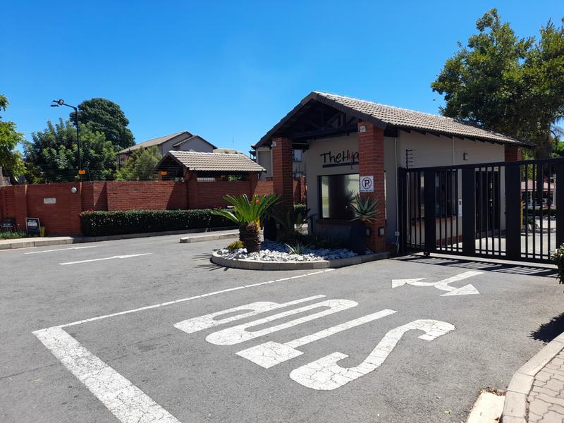2 Bedroom Property for Sale in North Riding Gauteng