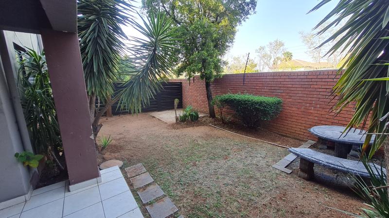2 Bedroom Property for Sale in North Riding Gauteng