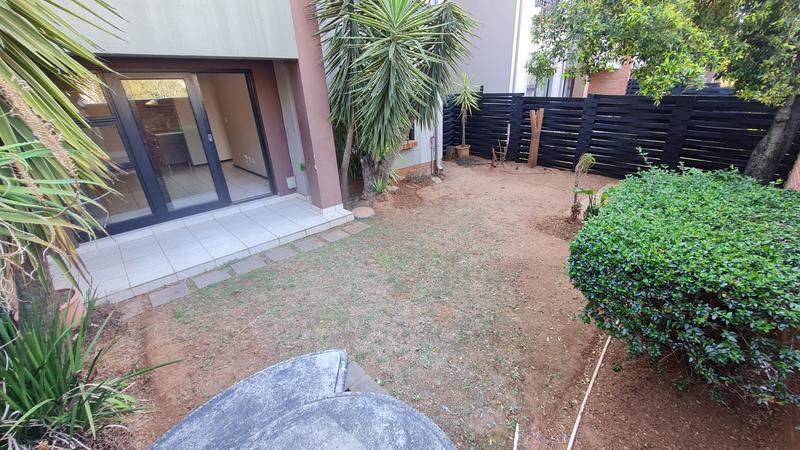 2 Bedroom Property for Sale in North Riding Gauteng