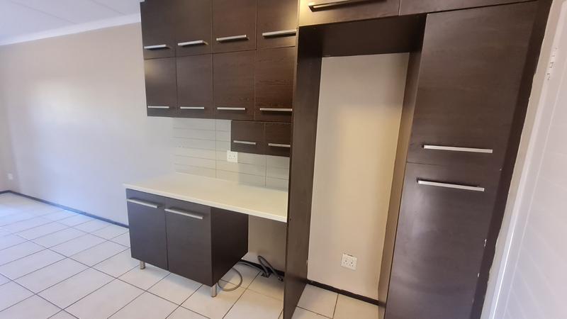 2 Bedroom Property for Sale in North Riding Gauteng
