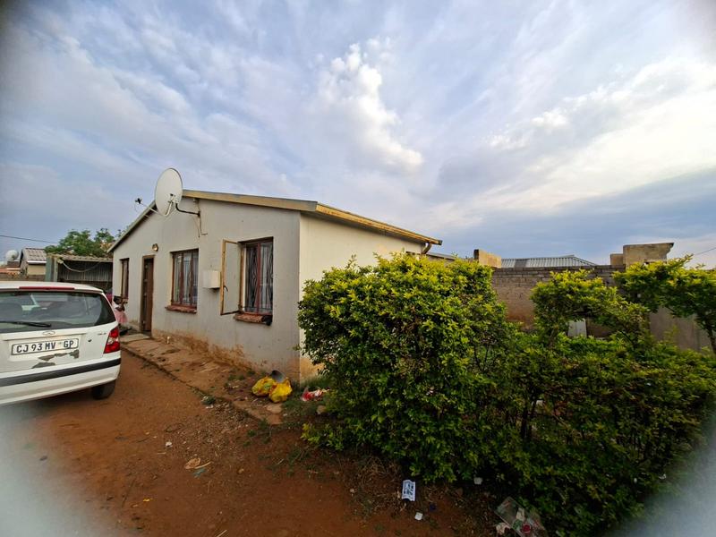 3 Bedroom Property for Sale in Protea Glen Gauteng