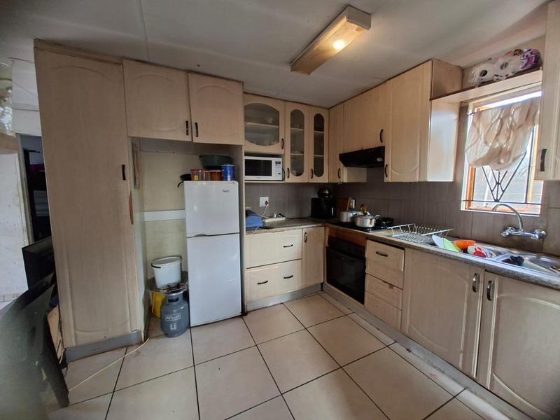 3 Bedroom Property for Sale in Protea Glen Gauteng