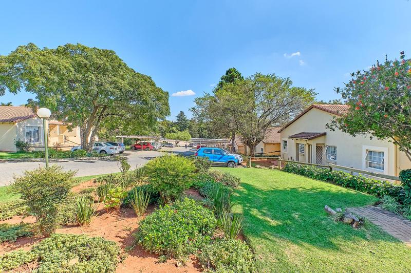To Let 2 Bedroom Property for Rent in Carenvale Gauteng