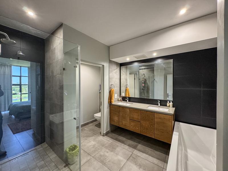 2 Bedroom Property for Sale in Midfield Estate Gauteng