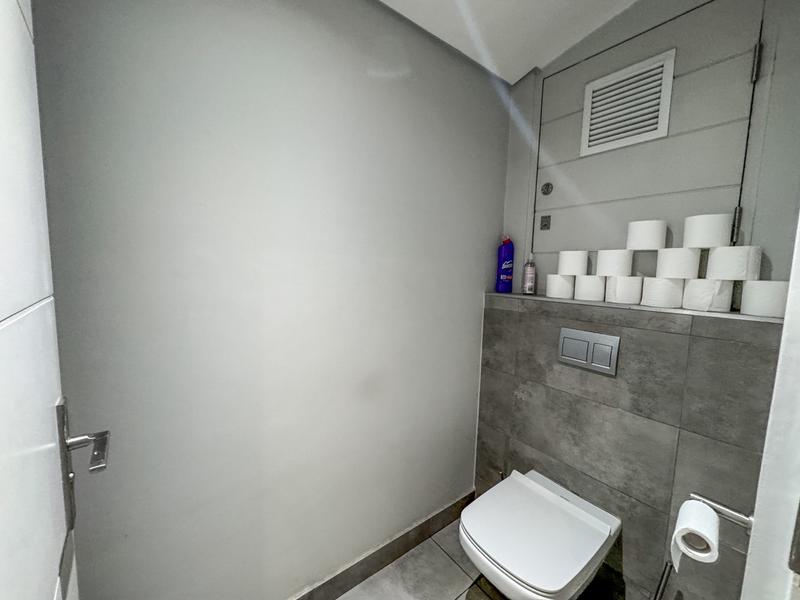 2 Bedroom Property for Sale in Midfield Estate Gauteng