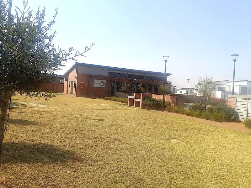 4 Bedroom Property for Sale in Fountainbrook Estate Gauteng