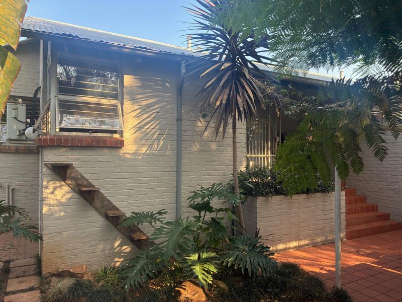 To Let 3 Bedroom Property for Rent in Waterkloof A H Gauteng
