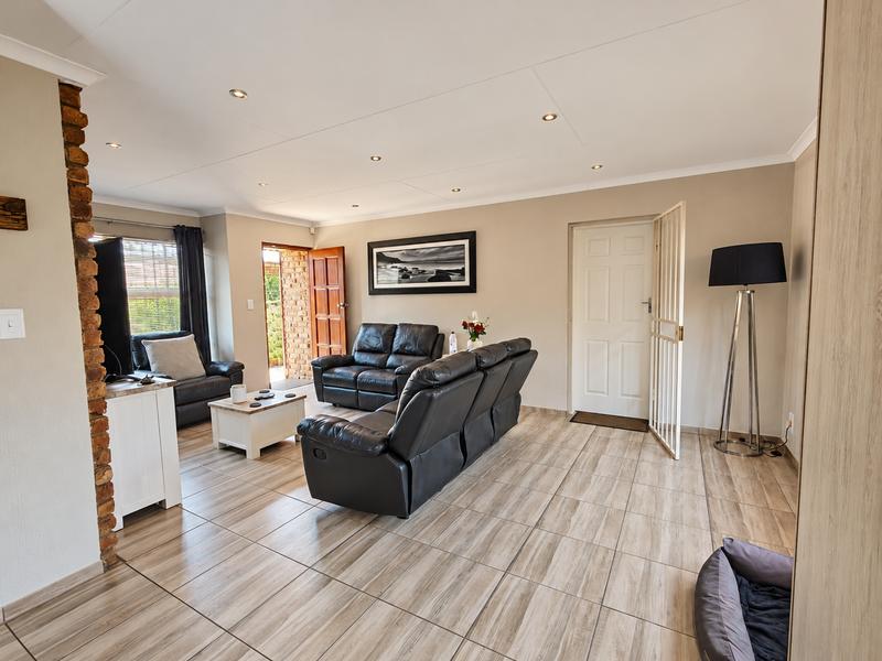 To Let 3 Bedroom Property for Rent in Edelweiss Gauteng