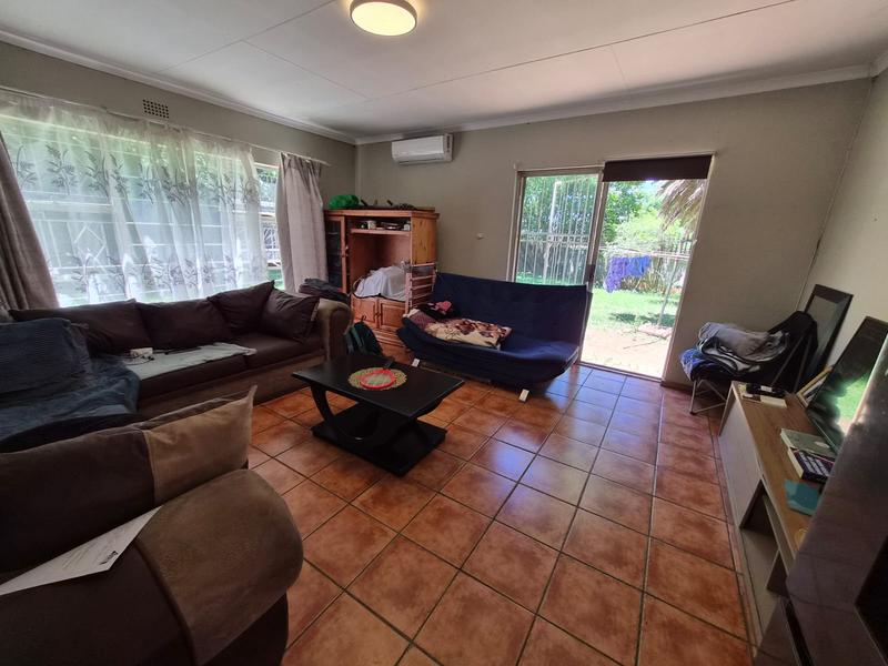 3 Bedroom Property for Sale in Verwoerdpark Gauteng