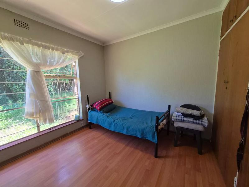 3 Bedroom Property for Sale in Verwoerdpark Gauteng