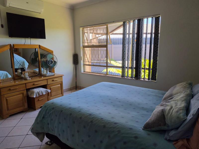 3 Bedroom Property for Sale in Verwoerdpark Gauteng