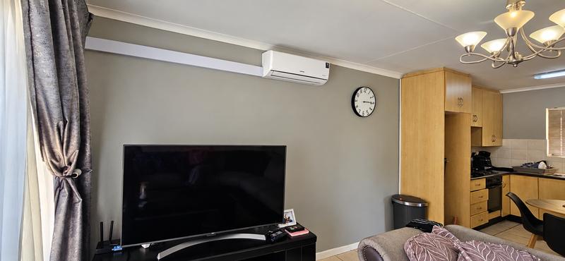 3 Bedroom Property for Sale in Queenswood Gauteng