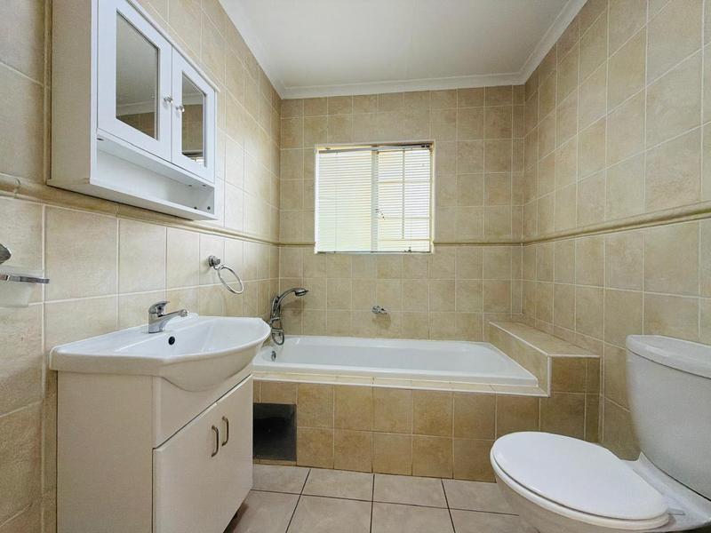 To Let 3 Bedroom Property for Rent in Brentwood Park Gauteng