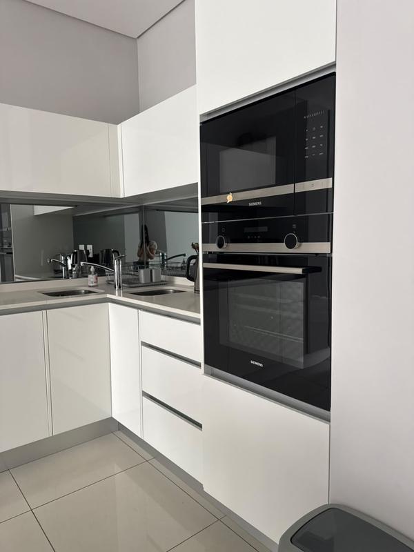 To Let 1 Bedroom Property for Rent in Houghton Estate Gauteng