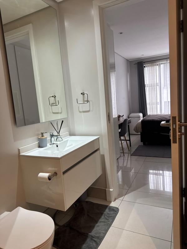 To Let 1 Bedroom Property for Rent in Houghton Estate Gauteng