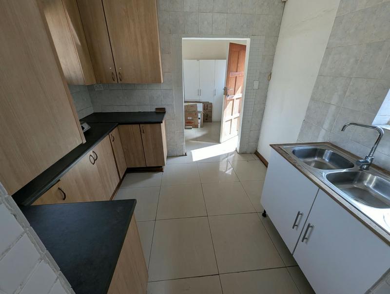 To Let 1 Bedroom Property for Rent in Laudium Gauteng