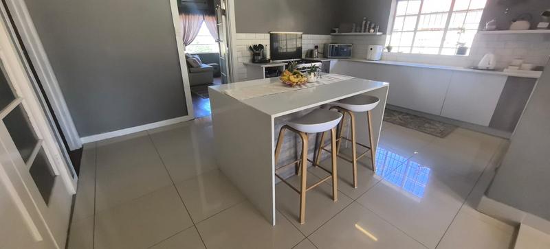 3 Bedroom Property for Sale in Florida Gauteng