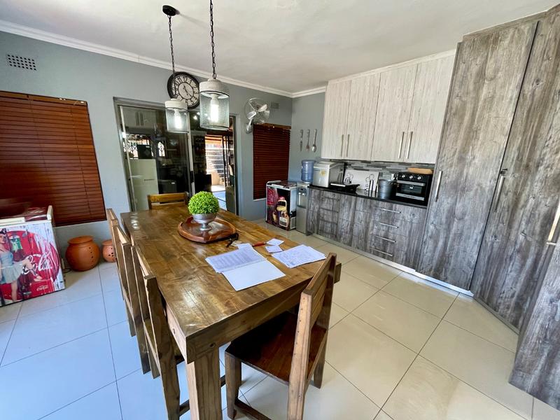 6 Bedroom Property for Sale in Kenmare Gauteng