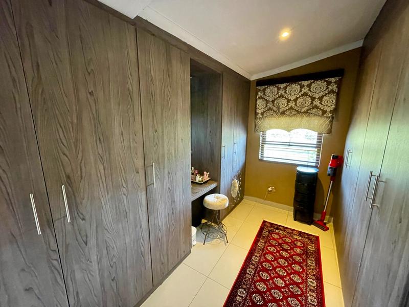 6 Bedroom Property for Sale in Kenmare Gauteng