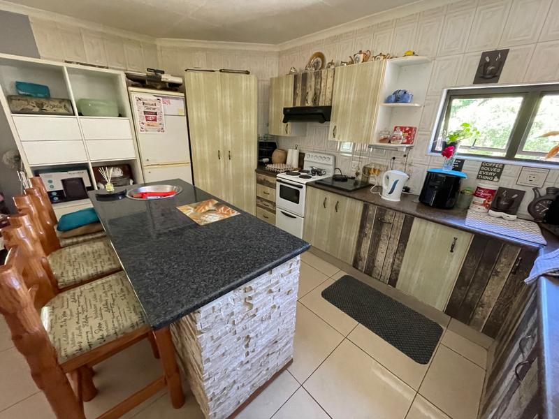 6 Bedroom Property for Sale in Kenmare Gauteng