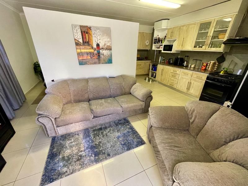6 Bedroom Property for Sale in Kenmare Gauteng