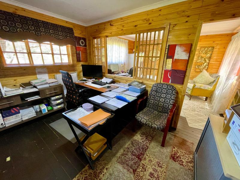 6 Bedroom Property for Sale in Kenmare Gauteng