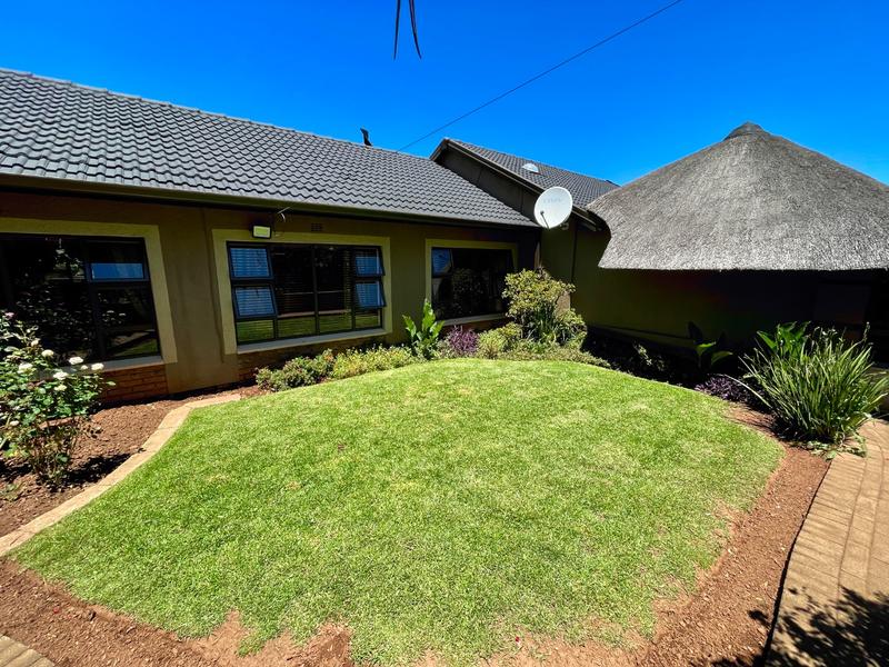 6 Bedroom Property for Sale in Kenmare Gauteng