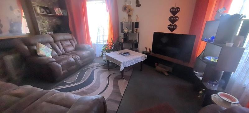 3 Bedroom Property for Sale in Mindalore Gauteng