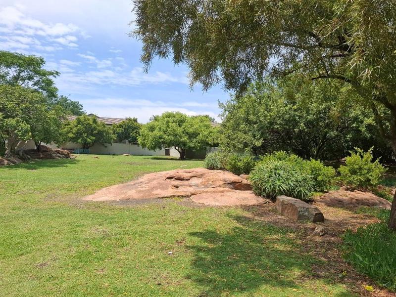 To Let 3 Bedroom Property for Rent in Fourways Gauteng