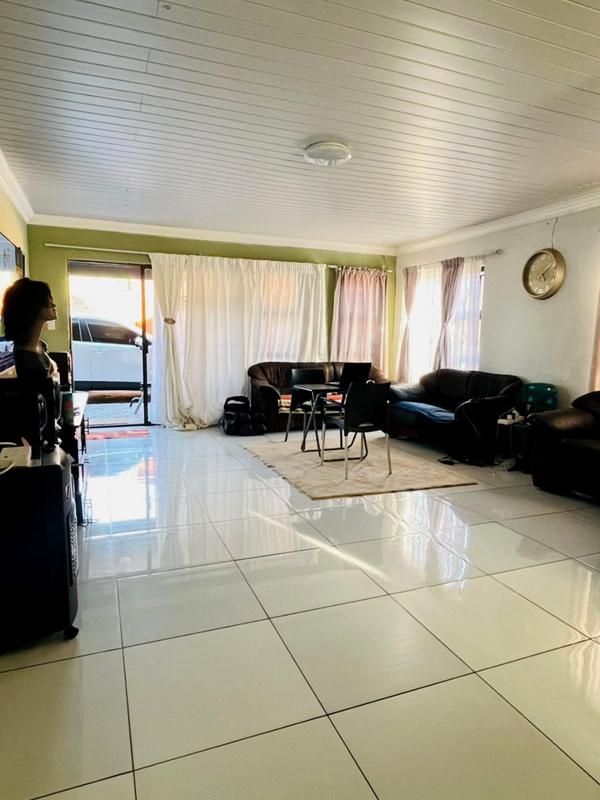 3 Bedroom Property for Sale in Cosmo City Gauteng