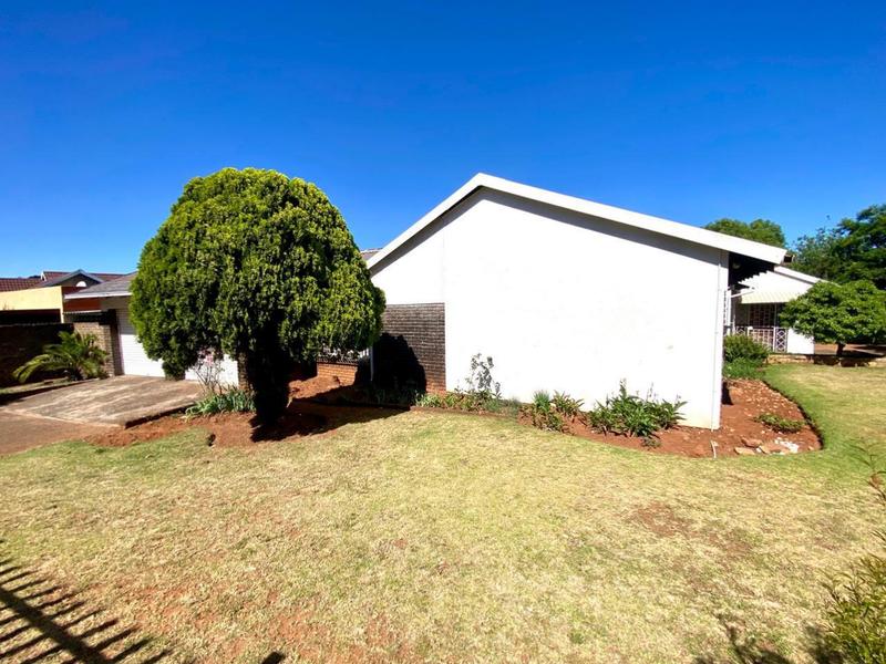 4 Bedroom Property for Sale in Krugersdorp North Gauteng