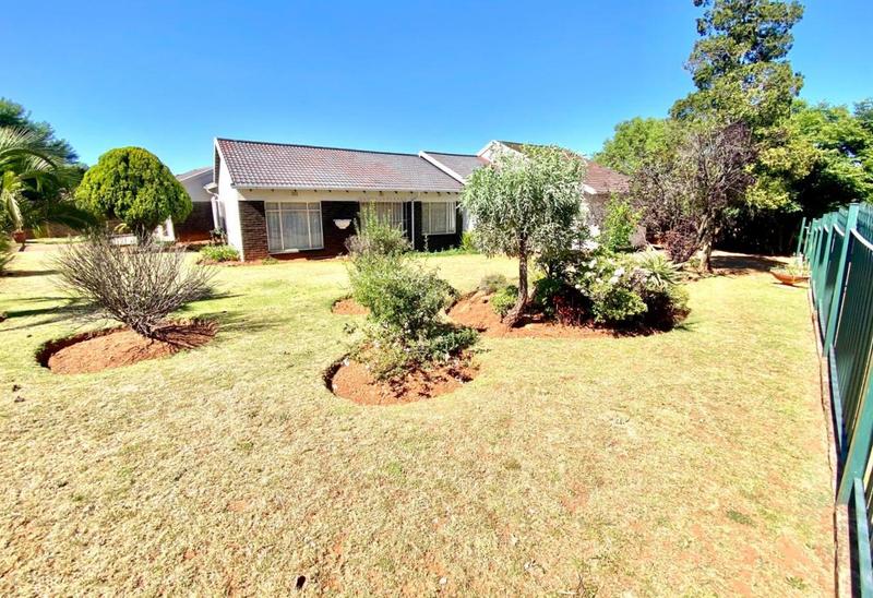 4 Bedroom Property for Sale in Krugersdorp North Gauteng