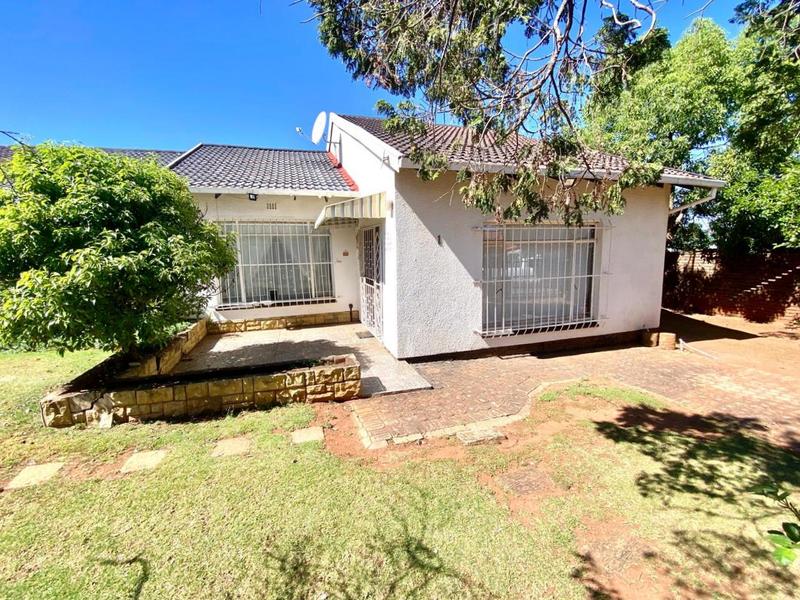 4 Bedroom Property for Sale in Krugersdorp North Gauteng