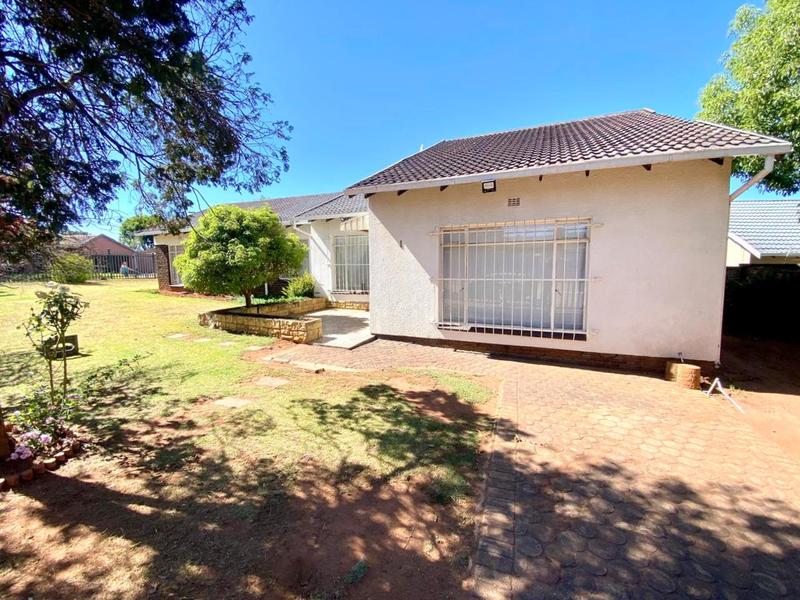 4 Bedroom Property for Sale in Krugersdorp North Gauteng