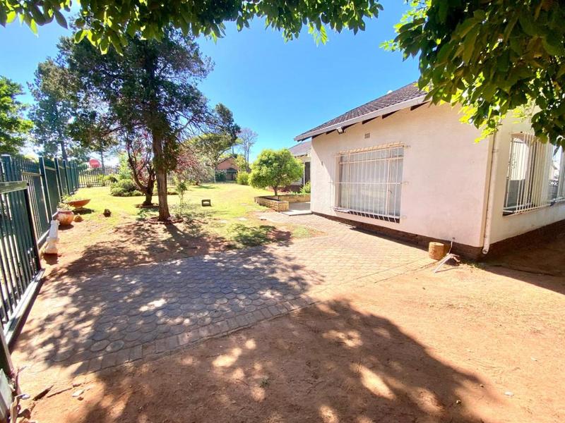 4 Bedroom Property for Sale in Krugersdorp North Gauteng