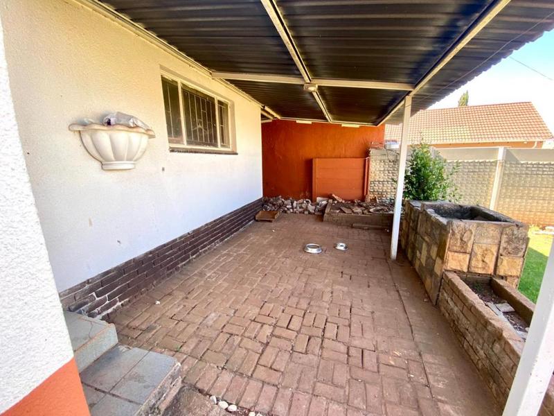 4 Bedroom Property for Sale in Krugersdorp North Gauteng